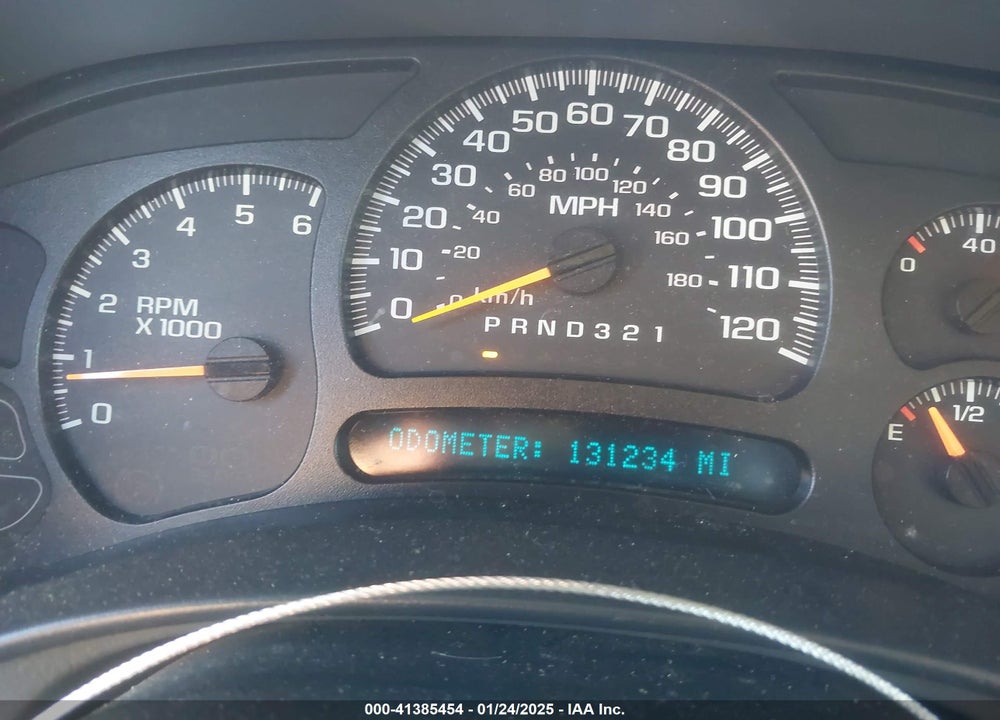 2006 CHEVROLET TAHOE LS VIN: 1GNEC13TX6R114737