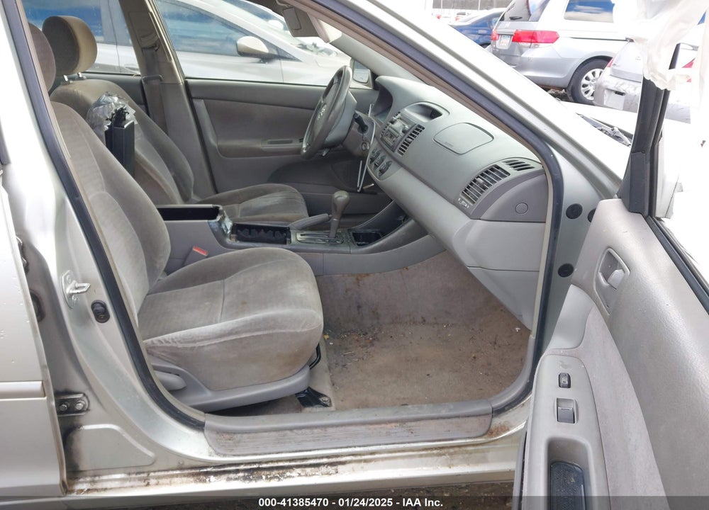 2003 TOYOTA CAMRY LE VIN: JTDBE32K830238449