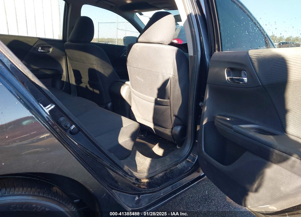 2014 HONDA ACCORD LX VIN: 1HGCR2F33EA197958