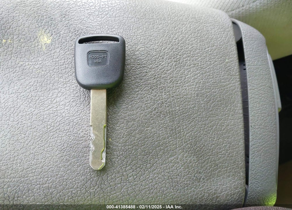 2014 HONDA ACCORD LX VIN: 1HGCR2F33EA197958