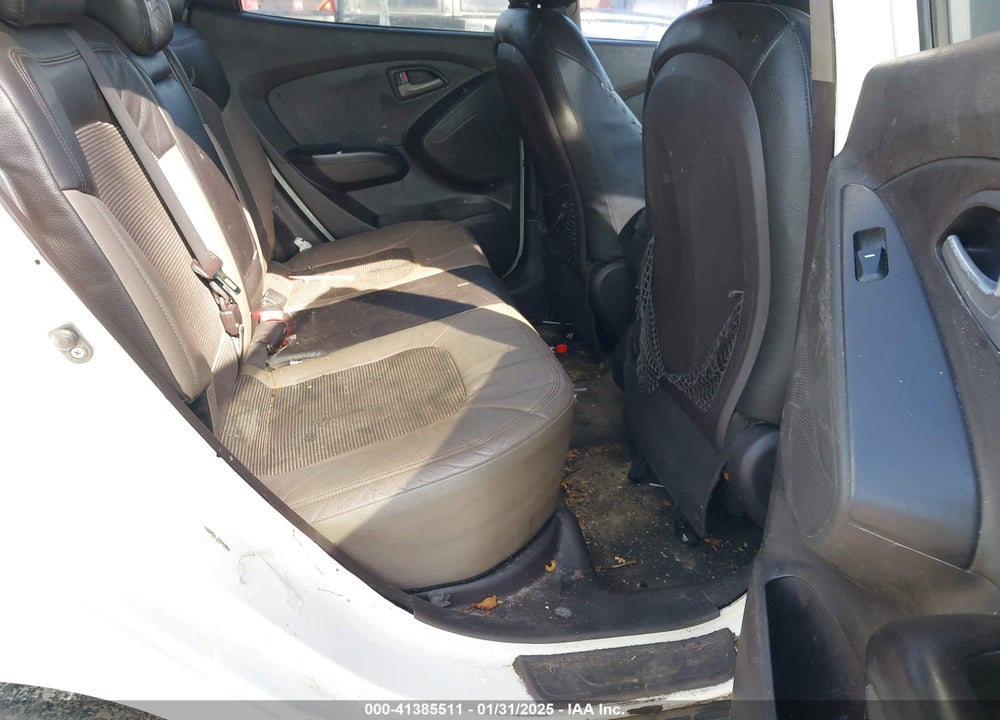 2011 HYUNDAI TUCSON GLS VIN: KM8JU3AC2BU259728