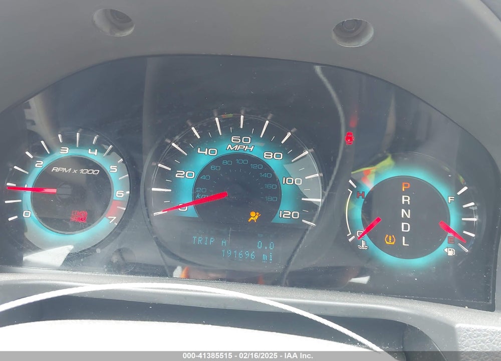 2010 FORD FUSION VIN: 3FAHP0JA1AR215061