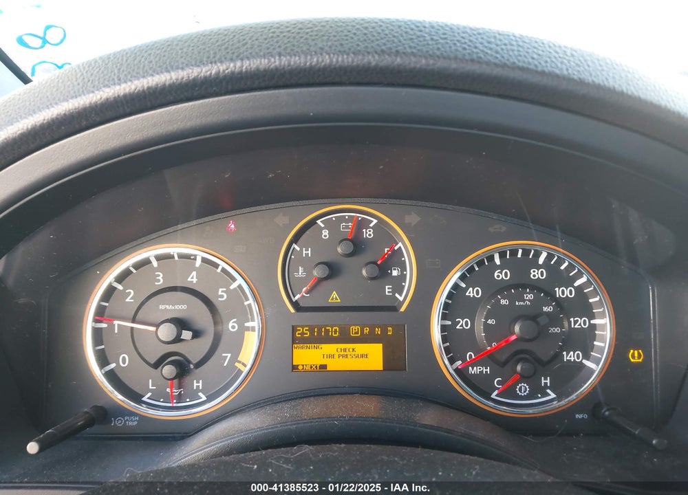 2011 NISSAN ARMADA SL VIN: 5N1BA0ND5BN609801