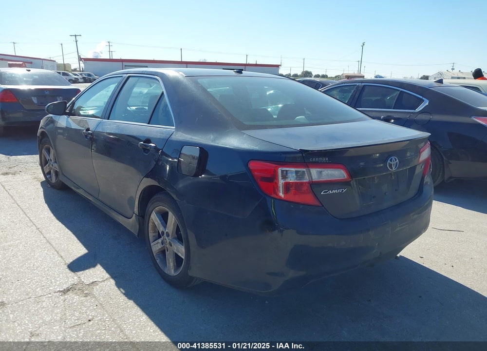 2014 TOYOTA CAMRY SE VIN: 4T1BF1FK1EU837373