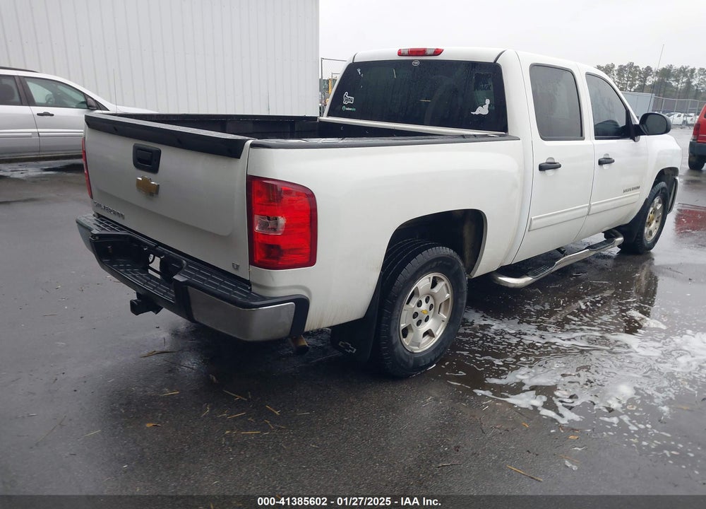 2011 CHEVROLET SILVERADO 1500 LT VIN: 3GCPCSE09BG328607