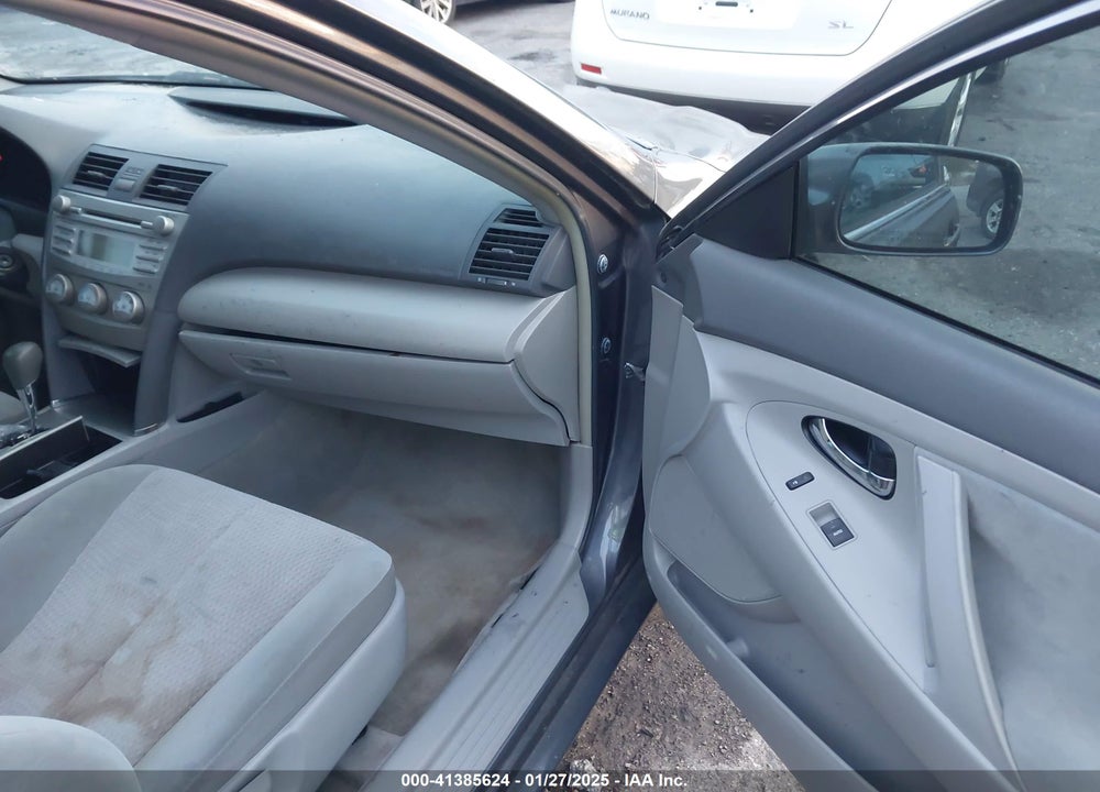 2011 TOYOTA CAMRY LE VIN: 4T1BF3EK5BU205811