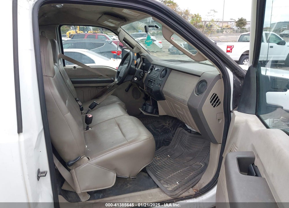 2008 FORD F-250 VIN: 1FTNF20528EA72828