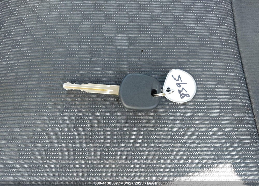 2016 TOYOTA YARIS VIN: VNKJTUD32GA060428