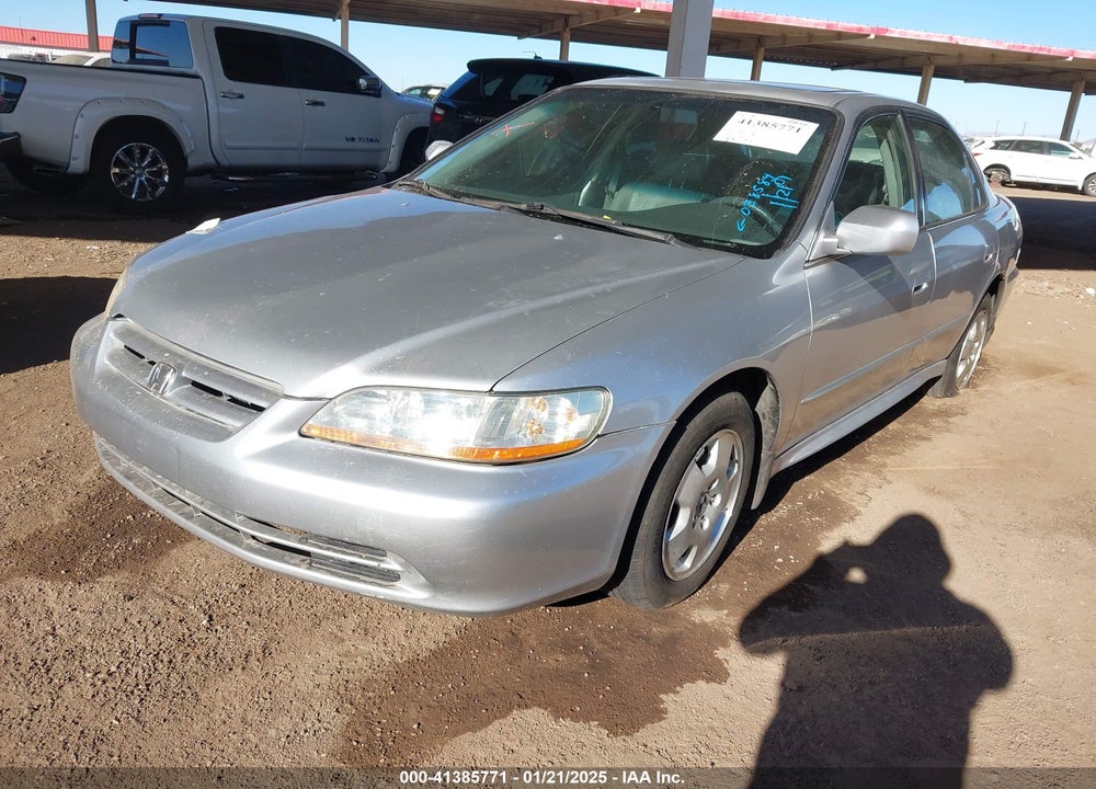 2002 HONDA ACCORD 3.0 EX VIN: 1HGCG16592A038584