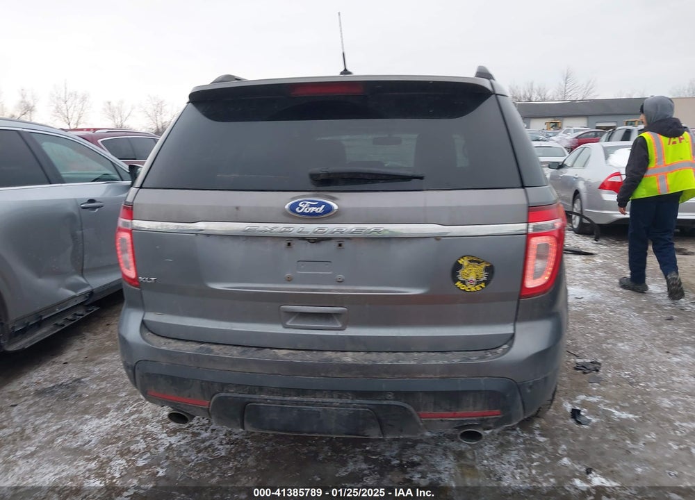 2011 FORD EXPLORER XLT VIN: 1FMHK7D85BGA37928