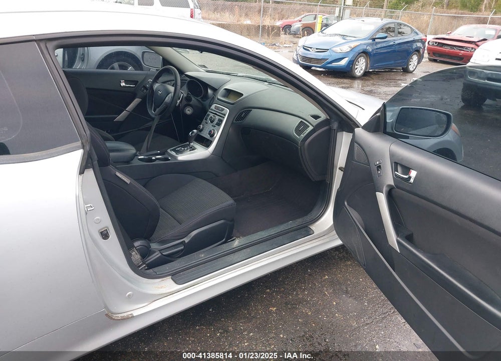2010 HYUNDAI GENESIS COUPE VIN: KMHHT6KDXAU030920