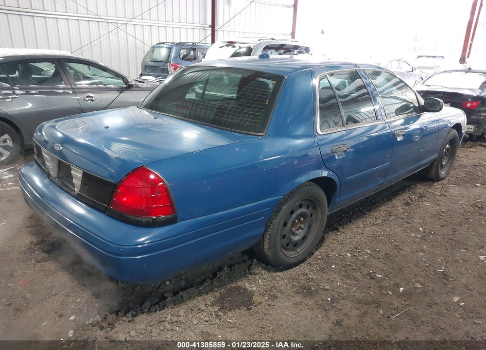 2008 FORD CROWN VICTORIA VIN: 2FAHP71V08X130073