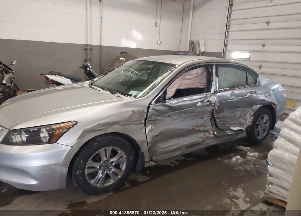 2011 HONDA ACCORD 2.4 SE VIN: 1HGCP2F68BA033066