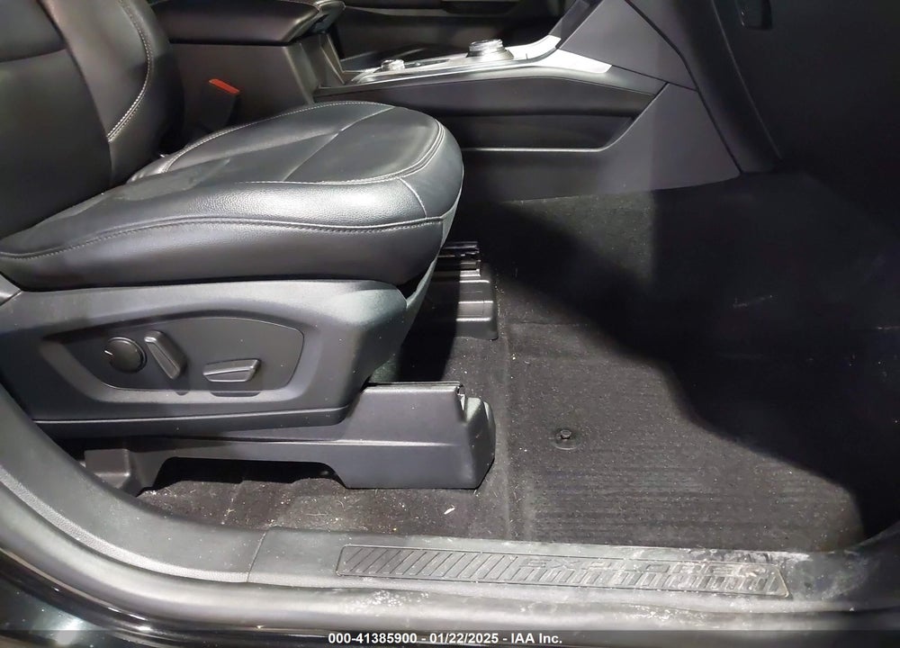 2021 FORD EXPLORER XLT VIN: 1FMSK8DH7MGA23382