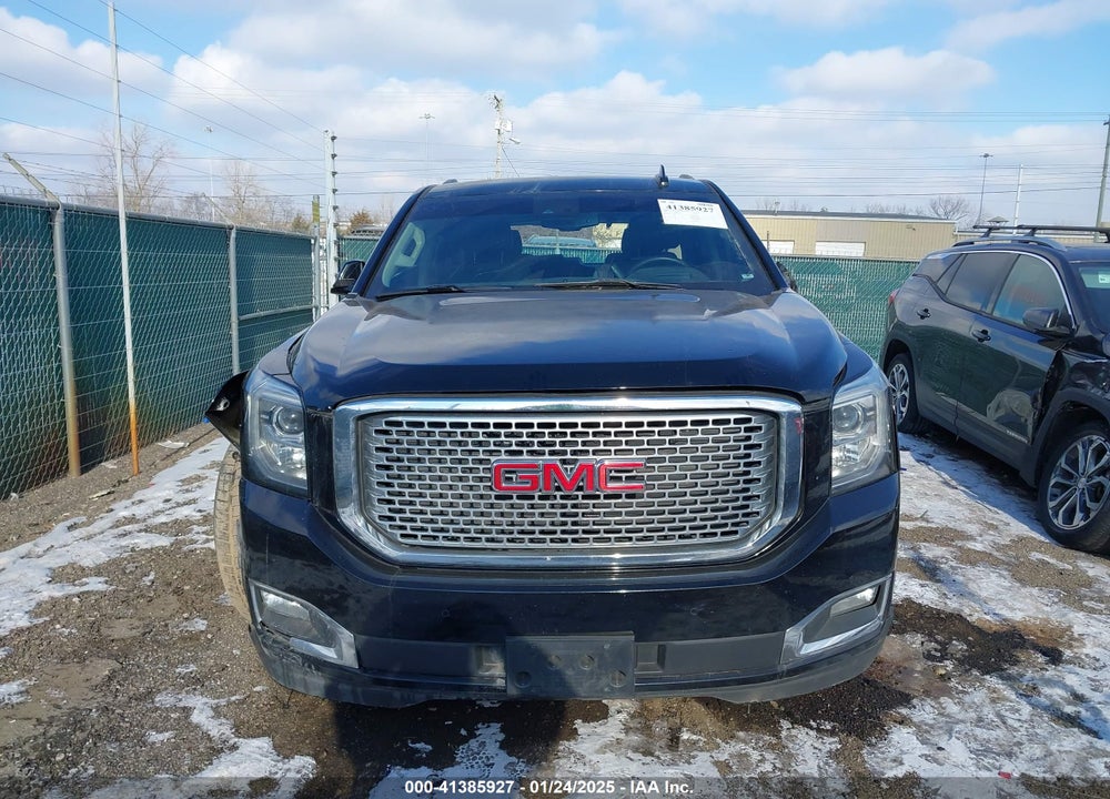 2017 GMC YUKON DENALI VIN: 1GKS2CKJ2HR298928