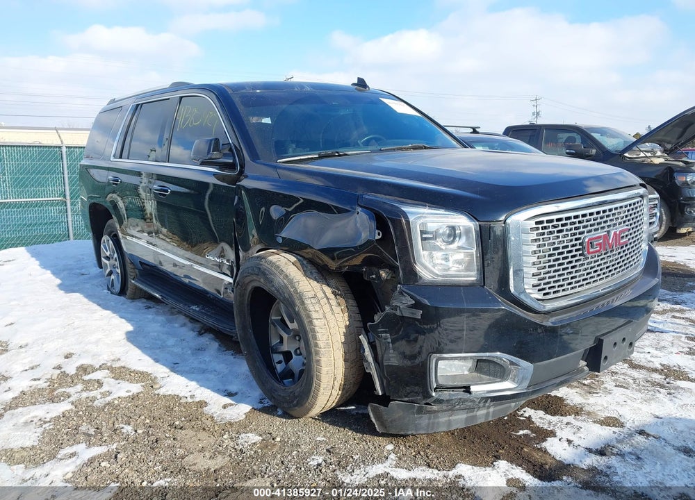2017 GMC YUKON DENALI VIN: 1GKS2CKJ2HR298928