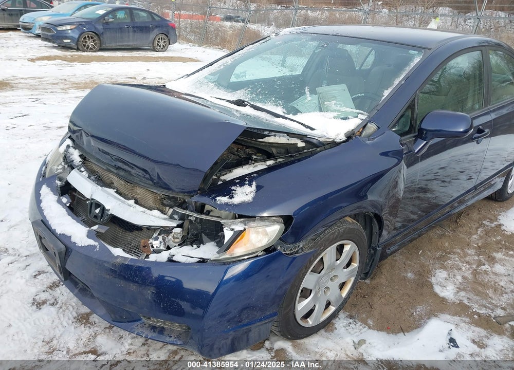 2010 HONDA CIVIC LX VIN: 19XFA1F50AE086953
