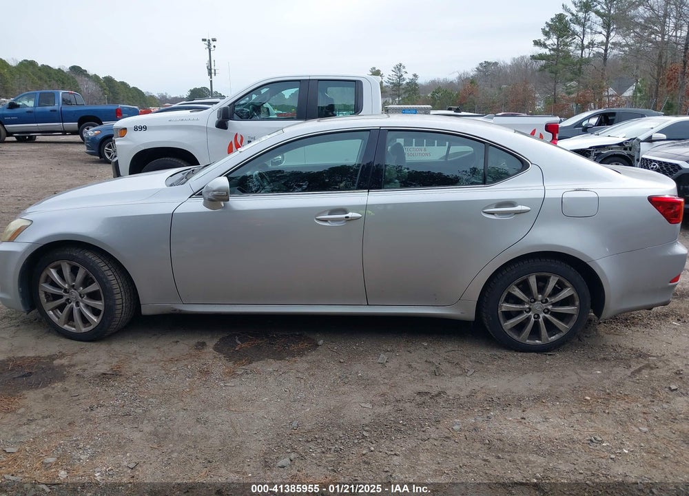2009 LEXUS IS 250 VIN: JTHCK262492031389