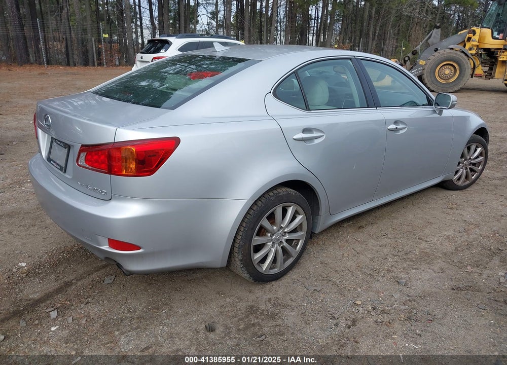 2009 LEXUS IS 250 VIN: JTHCK262492031389