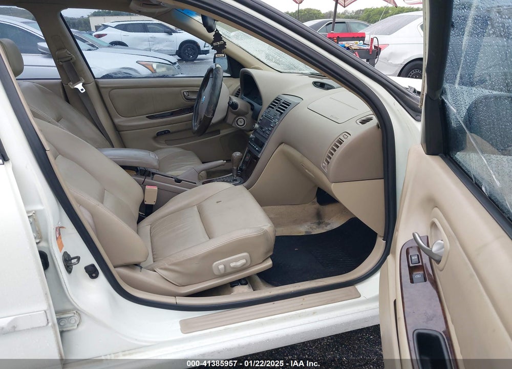 2003 NISSAN MAXIMA GLE VIN: JN1DA31A93T424774