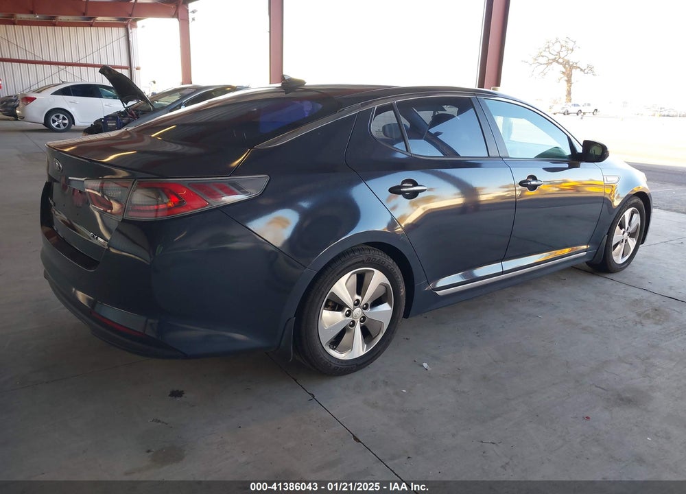 2014 KIA OPTIMA HYBRID EX VIN: KNAGN4AD2E5067425