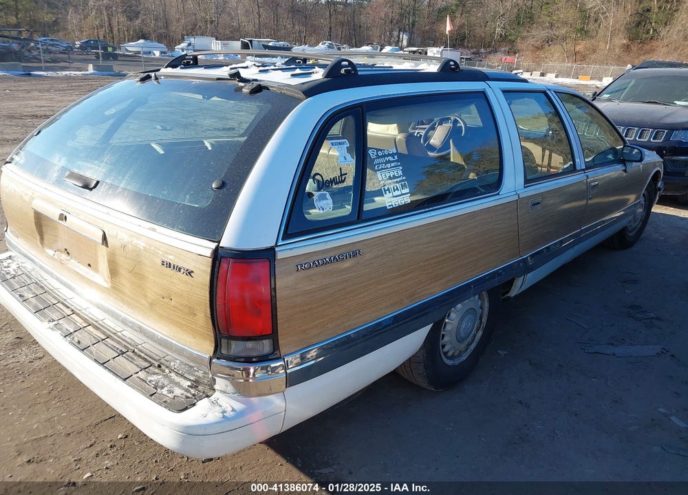 1995 BUICK ROADMASTER ESTATE VIN: 1G4BR82P6SR408567