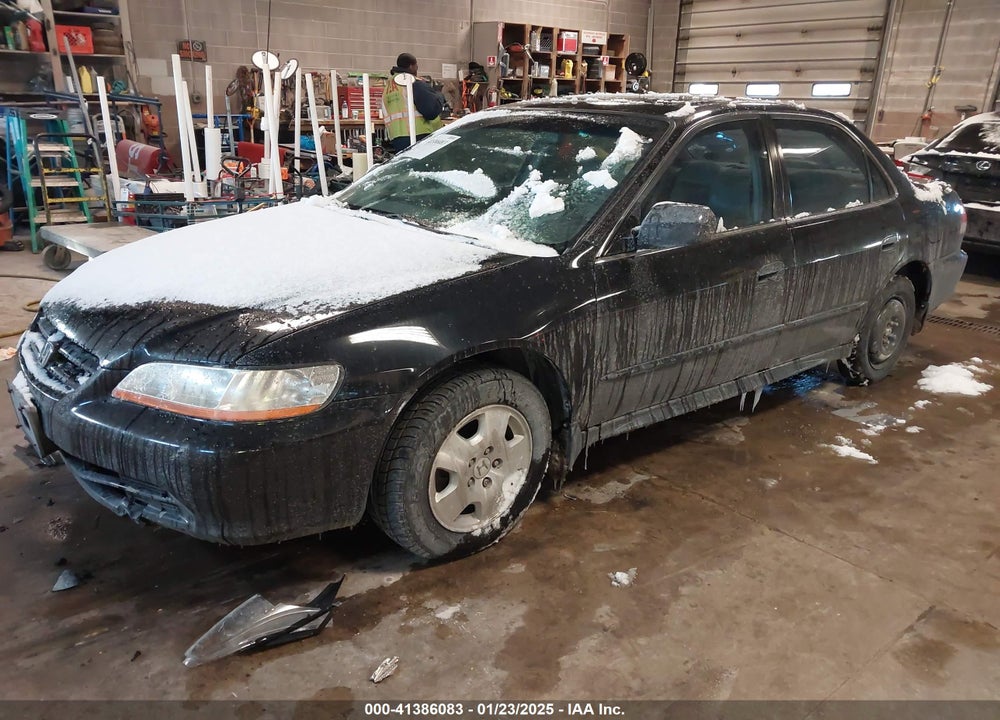 2001 HONDA ACCORD 3.0 EX VIN: 1HGCG16501A065672