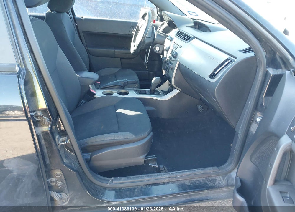2010 FORD FOCUS VIN: 1FAHP3GN5AW183725