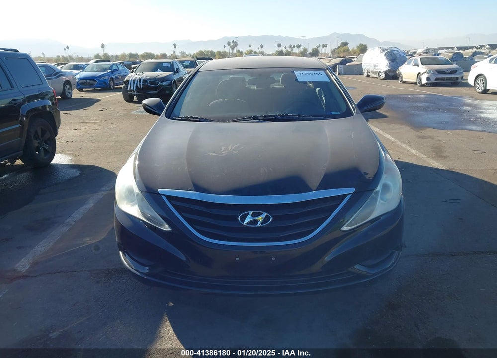 2011 HYUNDAI SONATA VIN: 5NPEB4AC1BH213058