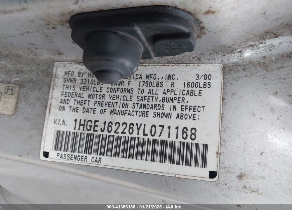 2000 HONDA CIVIC DX VIN: 1HGEJ6226YL071168