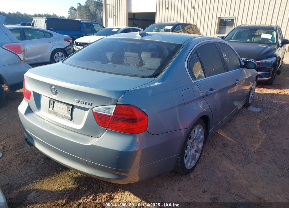 2006 BMW 330 VIN: WBAVB33586KR75820