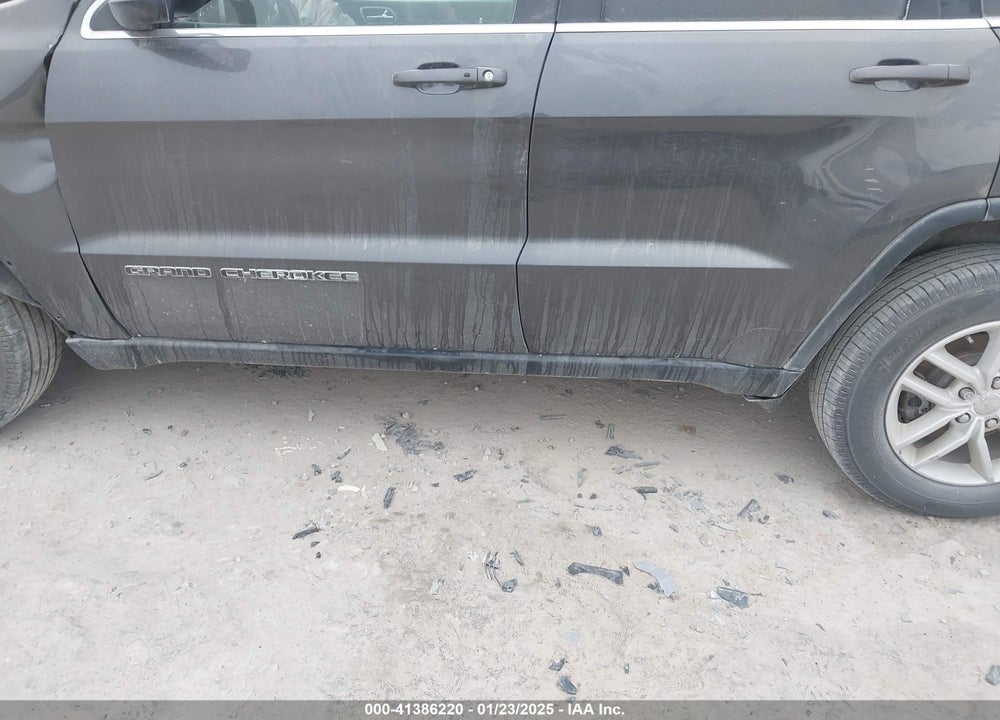 2017 JEEP GRAND CHEROKEE VIN: 1C4RJFAG3HC742986