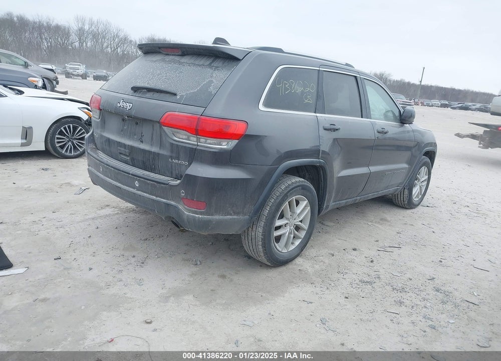 2017 JEEP GRAND CHEROKEE VIN: 1C4RJFAG3HC742986