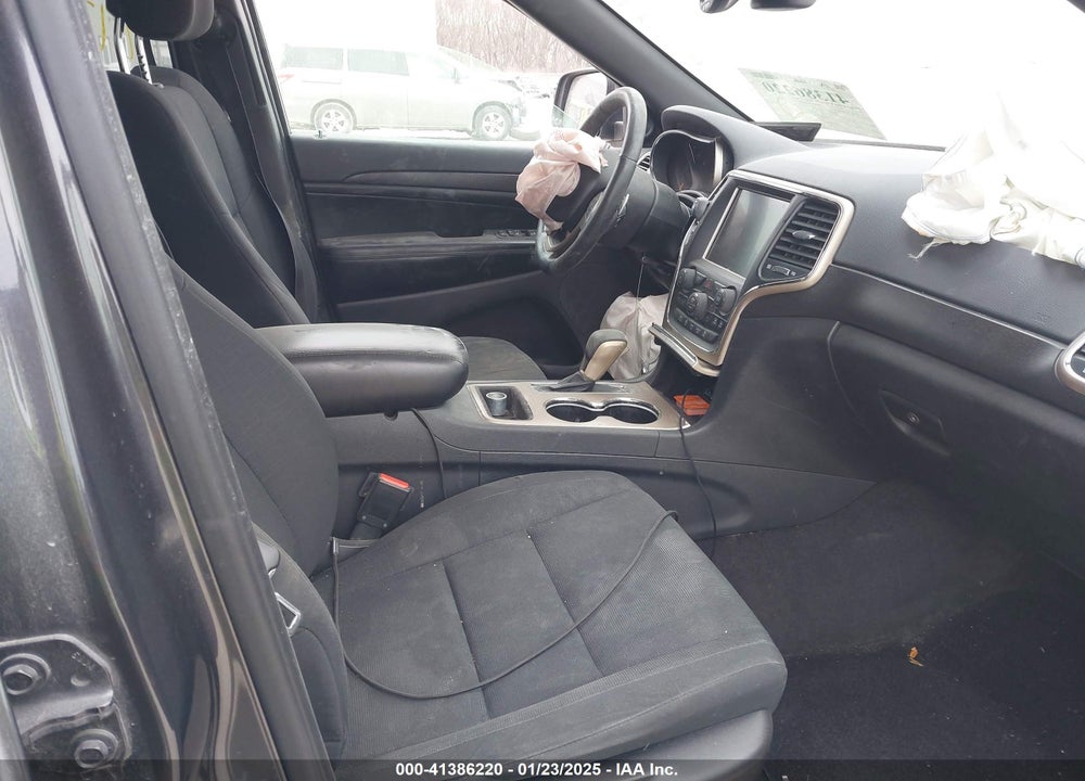 2017 JEEP GRAND CHEROKEE VIN: 1C4RJFAG3HC742986