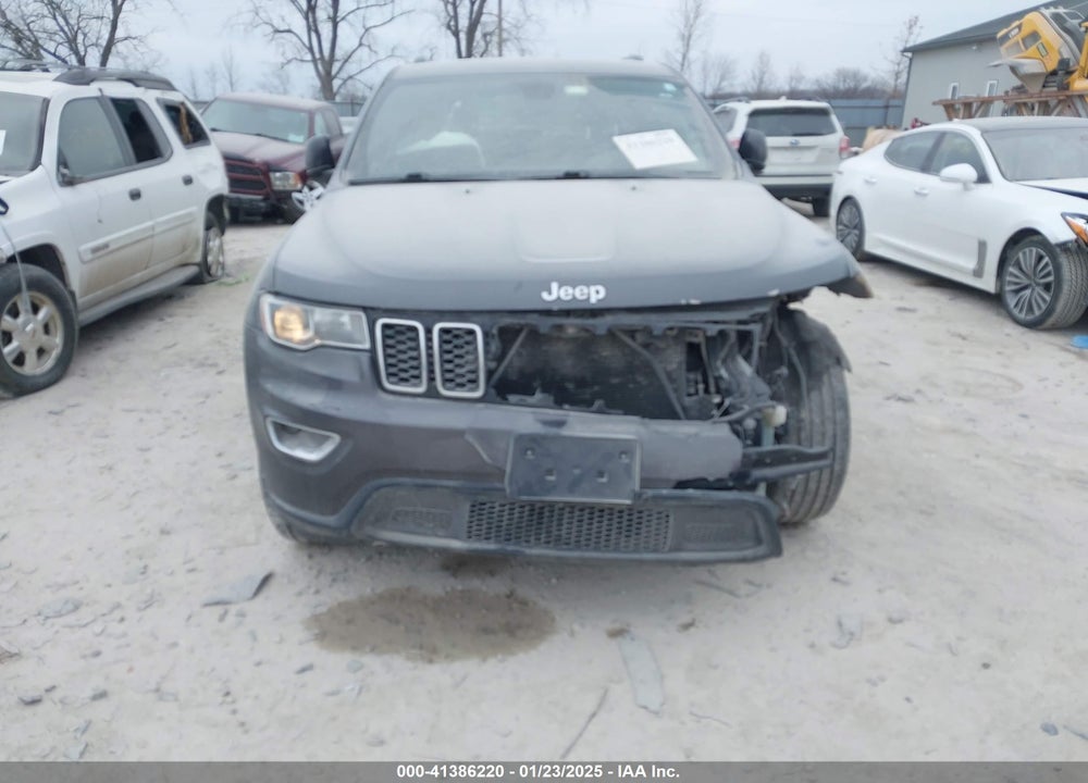 2017 JEEP GRAND CHEROKEE VIN: 1C4RJFAG3HC742986