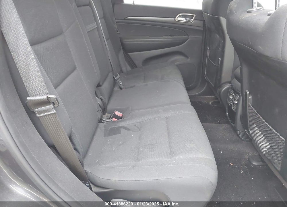 2017 JEEP GRAND CHEROKEE VIN: 1C4RJFAG3HC742986