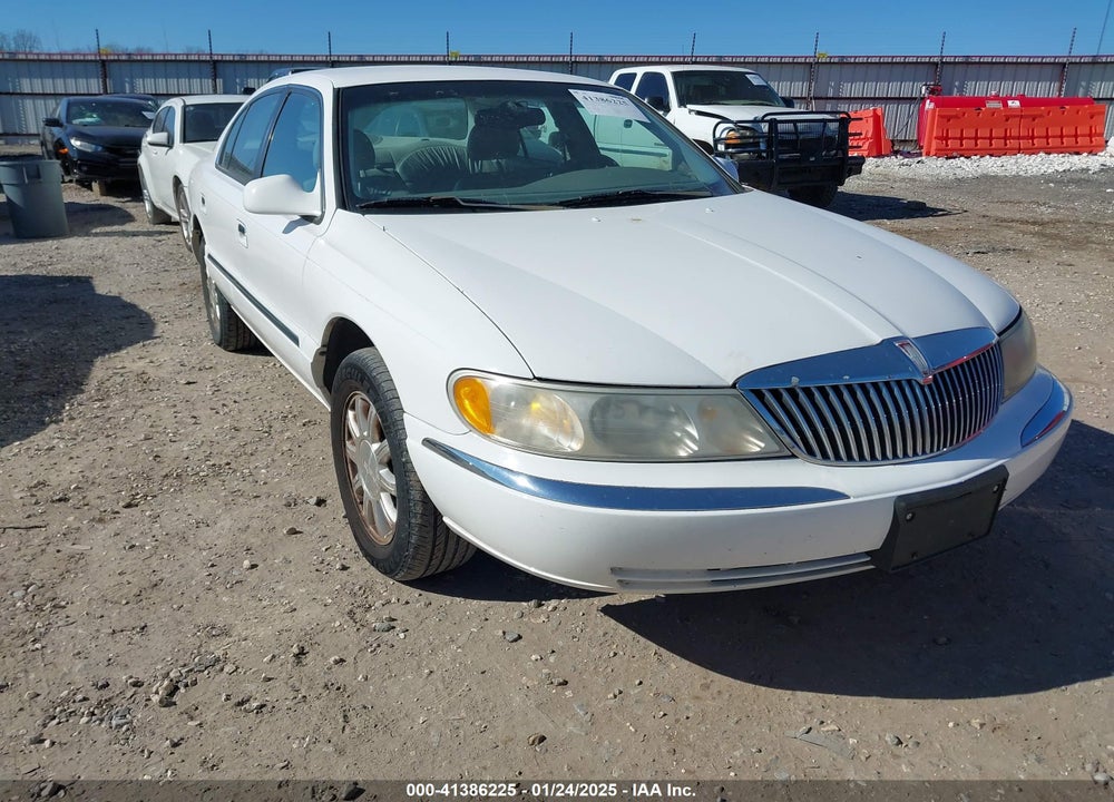 2000 LINCOLN CONTINENTAL VIN: 1LNHM97V2YY767189