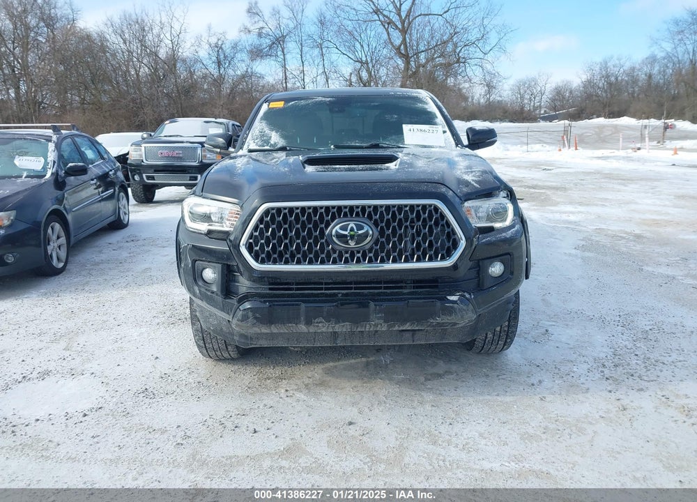 2019 TOYOTA TACOMA VIN: 5TFCZ5AN2KX189318