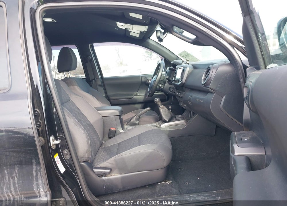 2019 TOYOTA TACOMA VIN: 5TFCZ5AN2KX189318