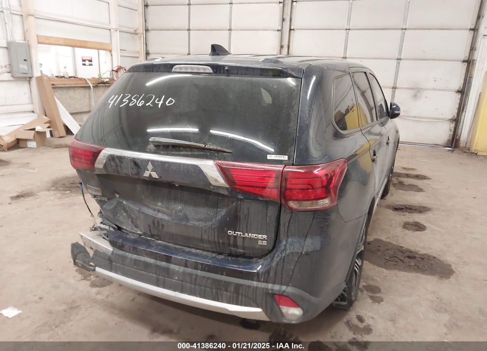 2018 MITSUBISHI OUTLANDER SE VIN: JA4AZ3A3XJJ006138