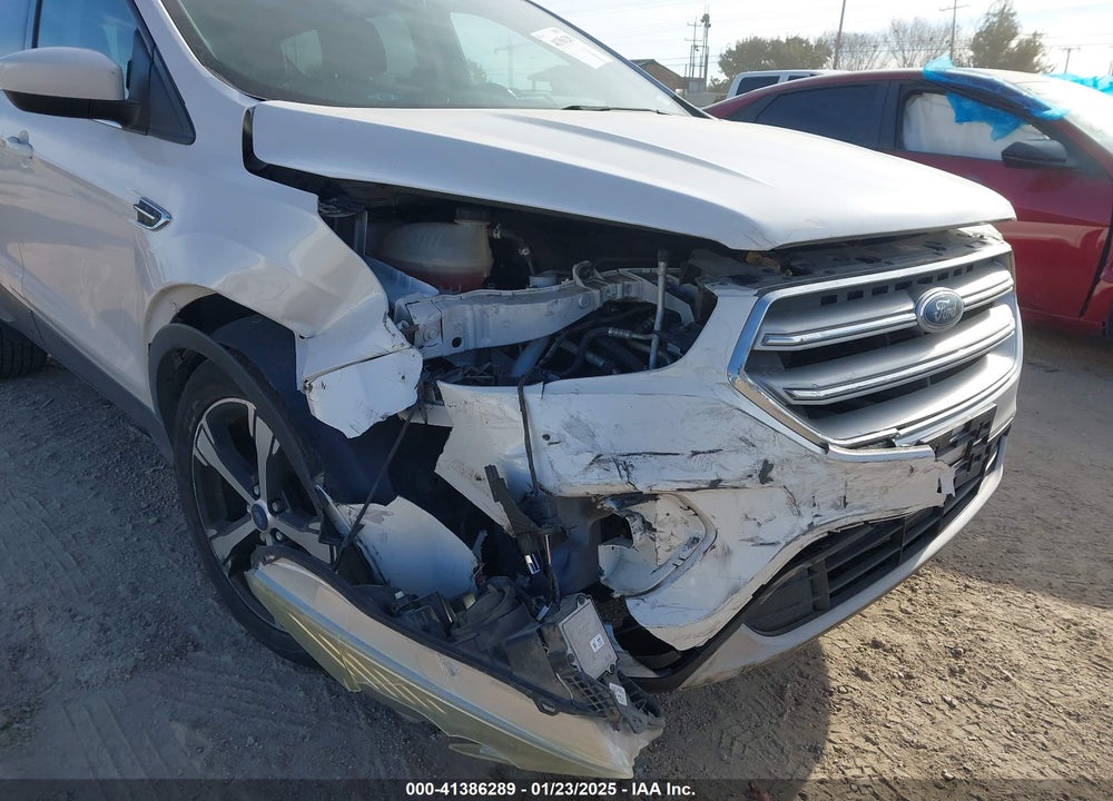 2017 FORD ESCAPE SE VIN: 1FMCU0GD1HUC07345