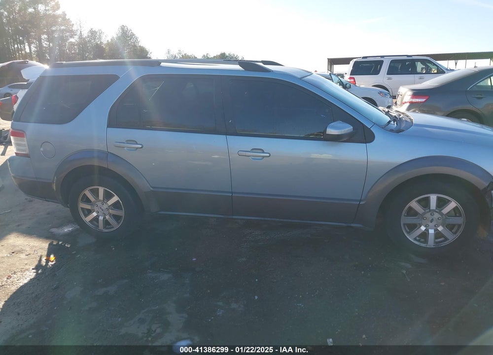 2008 FORD TAURUS X SEL VIN: 1FMDK02W58GA33572