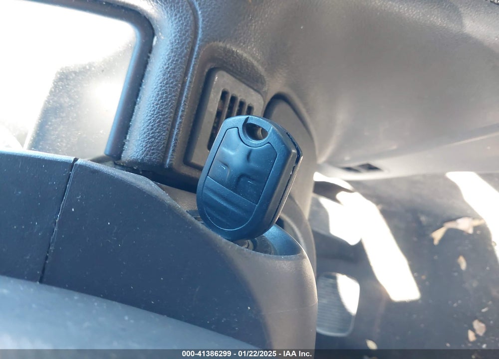 2008 FORD TAURUS X SEL VIN: 1FMDK02W58GA33572