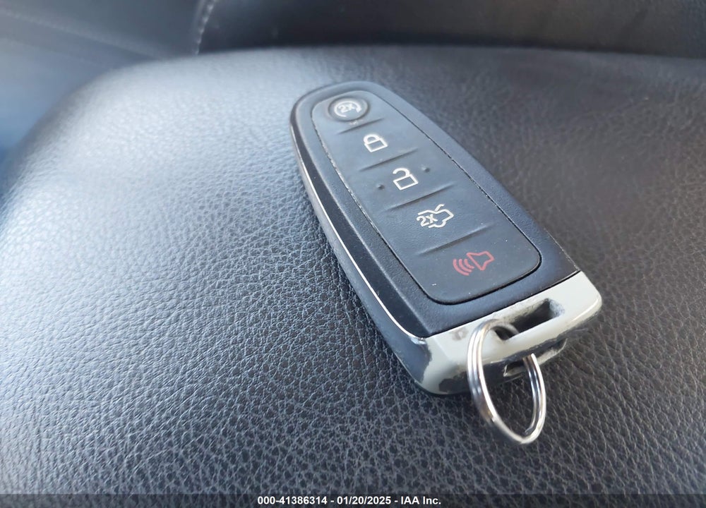2013 FORD FOCUS TITANIUM VIN: 1FADP3J23DL198193