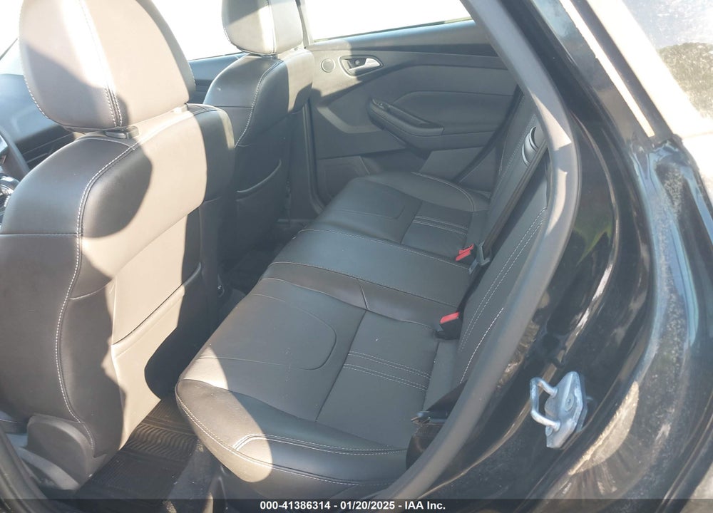 2013 FORD FOCUS TITANIUM VIN: 1FADP3J23DL198193