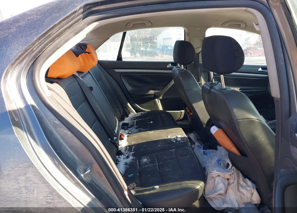 2006 VOLKSWAGEN JETTA VIN: 3VWRG71K26M729180