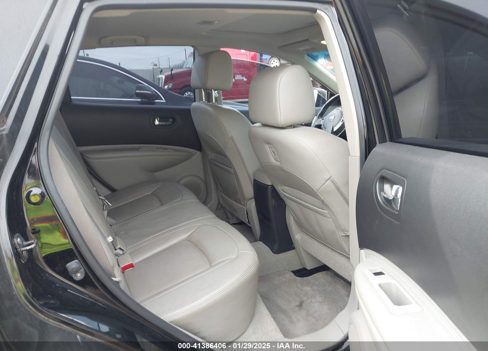 2011 NISSAN ROGUE SV VIN: JN8AS5MV0BW261327