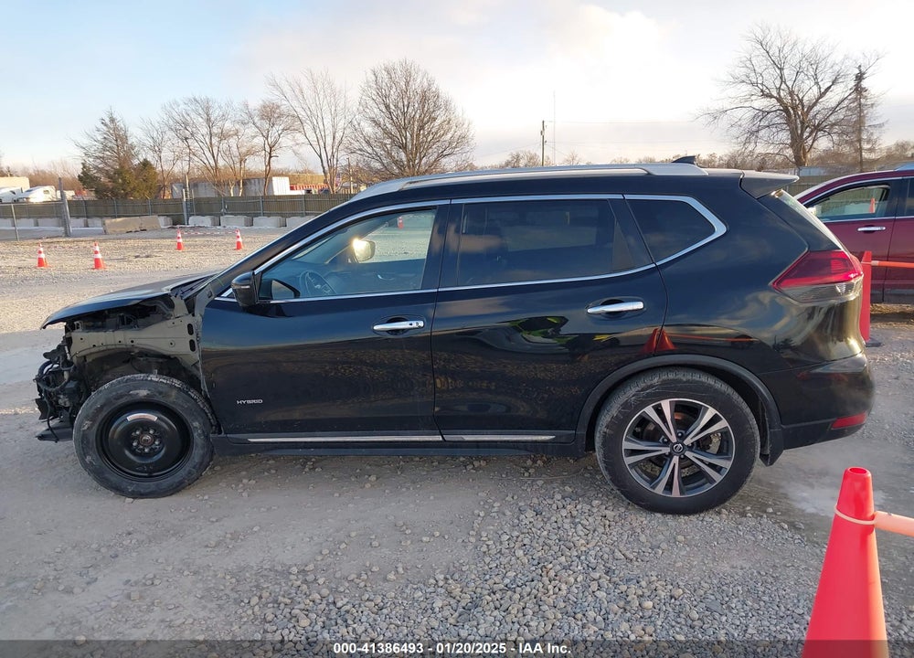2018 NISSAN ROGUE HYBRID SL VIN: 5N1ET2MT6JC820592