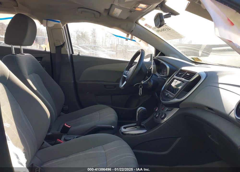 2018 CHEVROLET SONIC VIN: 1G1JD5SH4J4138765