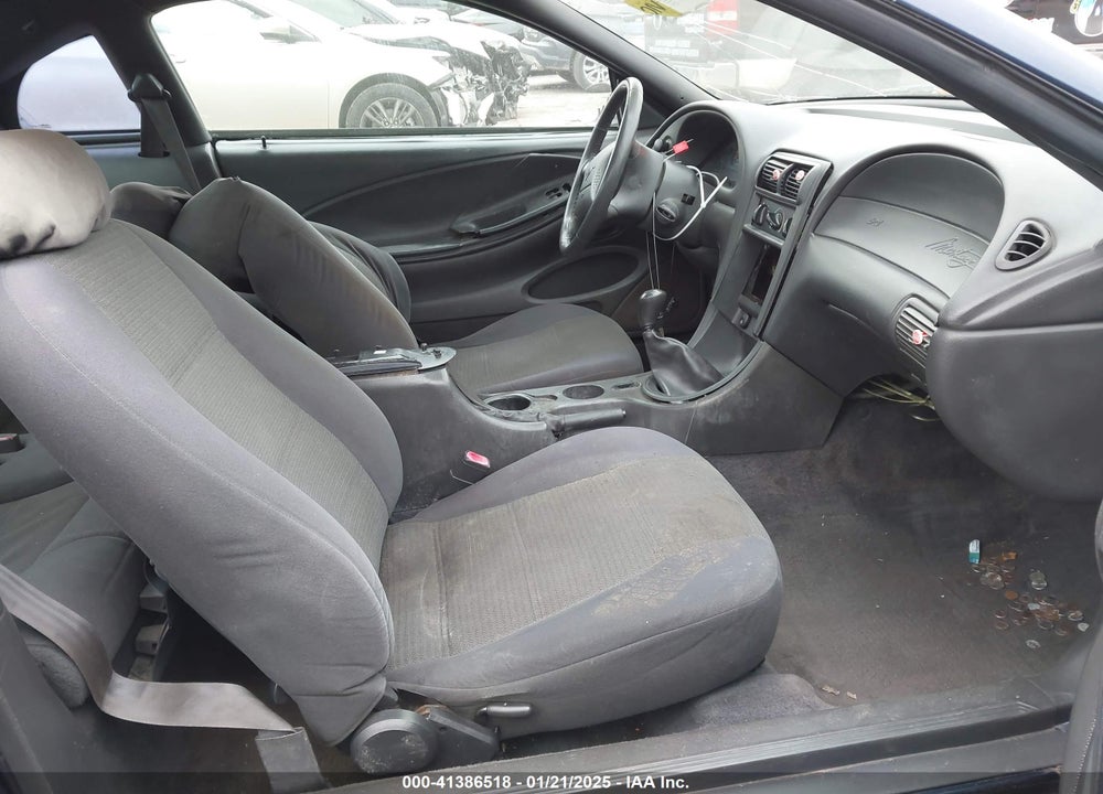 2002 FORD MUSTANG VIN: 1FAFP40452F233524